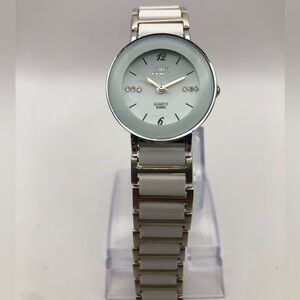 Epozz Women’s Watch White Silver Tone with White Face (New Battery) Beautiful